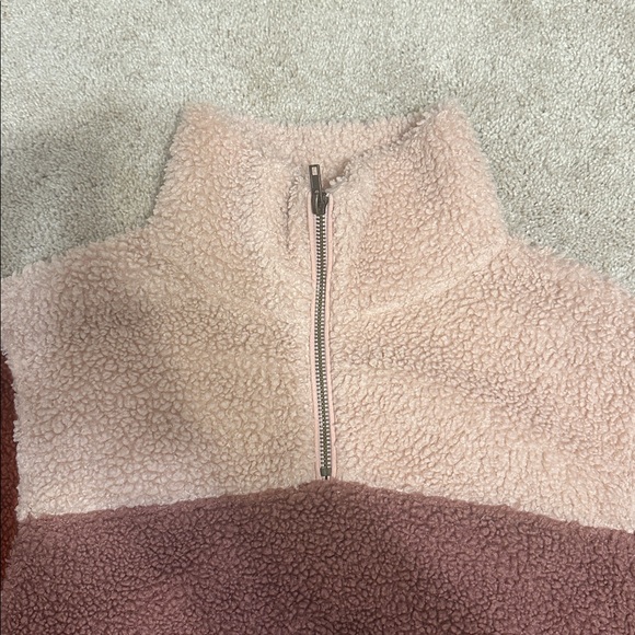 Universal Thread Color Block Quarter Zip - Picture 3 of 5